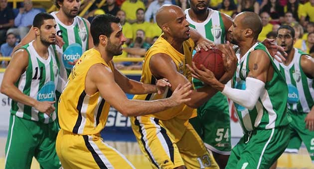 بالصور  ... فوز الرياضي على الحكمة 77-68