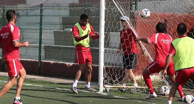 بالصور : استعداد النجمة لمباراة الكويت الكويتي 