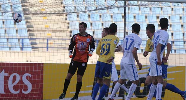 فوز الصفاء على رافشان 8-0 بالصور ....