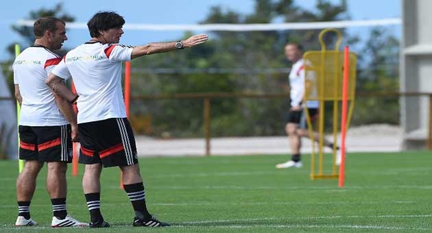 بالصور : تدريبات منتخب المانيا لكرة القدم 