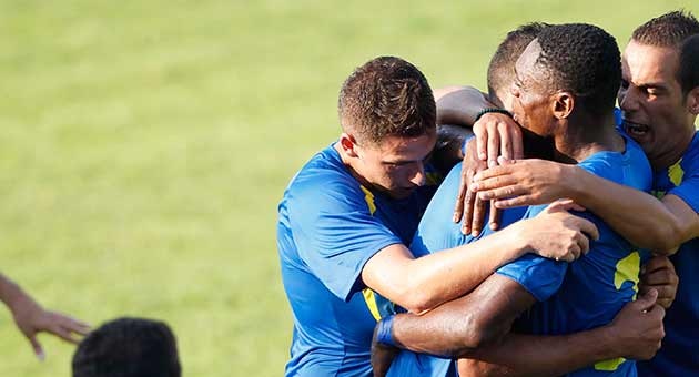 بالصور : افتتاح منافسات كأس النخبة لكرة القدم 