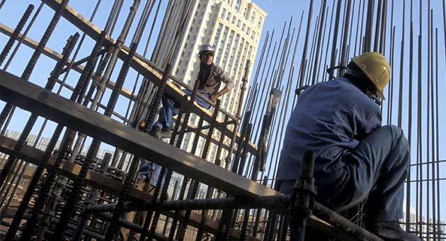 qatar_17_2_630 وفاة اكثر من 450 عامل هندي في قطر بين 2012 و2013
