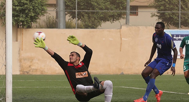 بالصور : فوز شباب الساحل على الحكمة في كأس التحدي