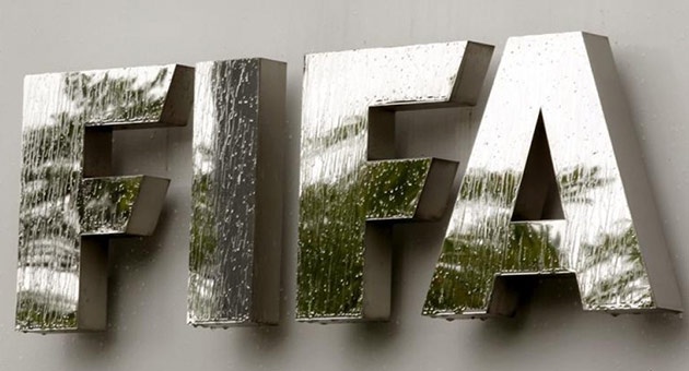fifa_20_10__630 ترشيح بلاتيني لرئاسة الفيفا معلق طالما لا يزال موقوفا