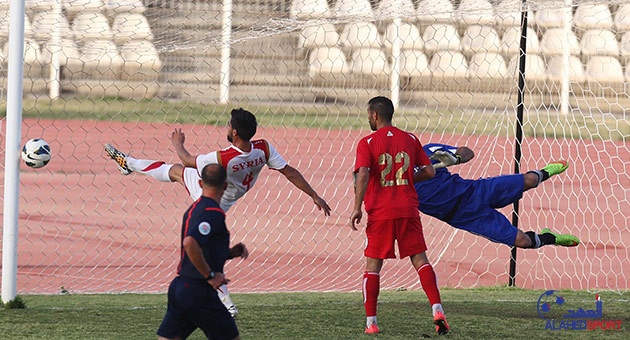 بالصور :  تعادل منتخب لبنان ونظيره السوري ودياً
