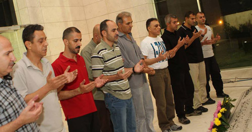 إطلاق اسرى في فلسطين من سجون الإحتلال