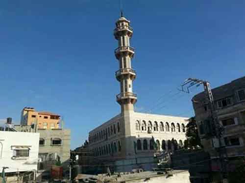 وحشية العدو تطال دور العبادة في غزة