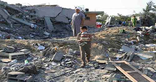 وحشية العدو تطال دور العبادة في غزة