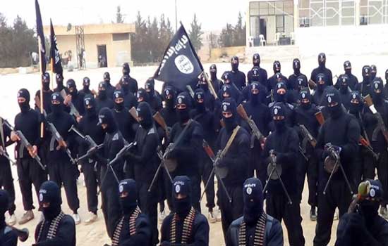 مقاتل منشق عن &rsquo;داعش&rsquo;: يأمروننا بالقتل دون تمييز