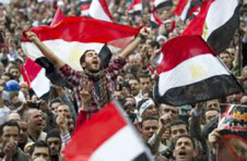 التحول من الديكتاتورية إلى الديمقراطية؛الطريق الصعب لـ"محمد مرسي"