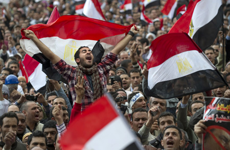 الثورة المصرية: كل شيء يتوقف على الموقف من أميركا!