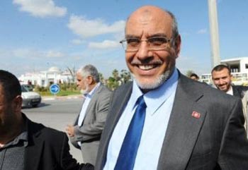 أزمة سياسية في تونس قد تعصف بالترويكا الحاكمة