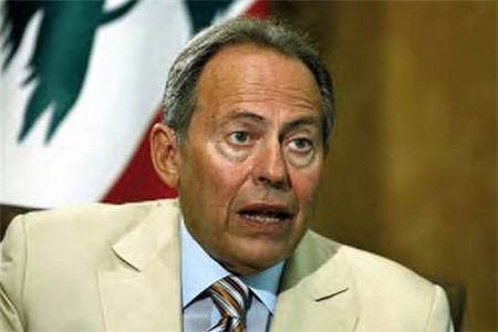 الرئيس لحود: معادلة الجيش والشعب والمقاومة لم تنته صلاحيتها بعد