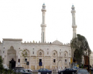 خطباء الجمعة: الحرب على سوريا هي حرب على السلام في العالم  