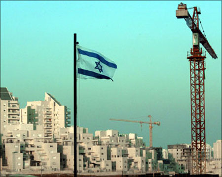 مقابل كل أسير فلسطيني .. 47 وحدة استيطانية&lrm;
