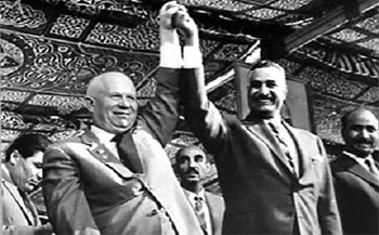 عبد الناصر وخروتشوف ..عصر العلاقت الذهبية بين القاهرة وموسكو التقارب المصري الروسي .. عود على ذي بدء