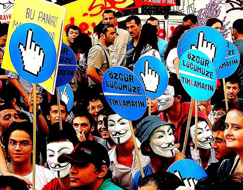 
تداعيات فضائح الفساد تحاصر اردوغان
  