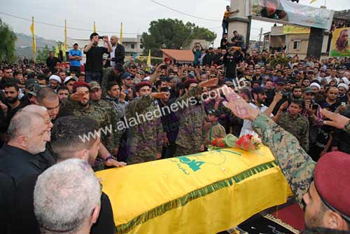 تشييع الشهيد فوزي أيّوب في عين قانا الجنوبية تشييع الشهيد فوزي أيوب