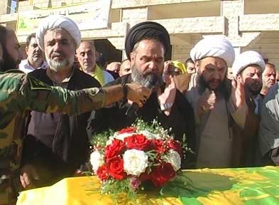تشييع الشهيد محمد أحمد أمهز حزب الله وأهالي نبحا يزفّان الشهيد محمد أمهز
