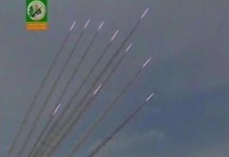 عشرات الصواريخ الفلسطينية تغطي كل أجزاء &rsquo;إسرائيل&rsquo;