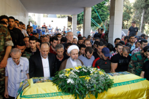 الشيخ ناصر الحركة يصلي على الجثمان الطاهر حزب الله يشيع ثلة من الشهداء في الجنوب والبقاع وبيروت