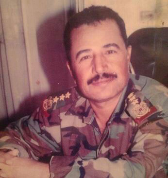 قائد غرفة عمليات مطار دير الزور العميد المنشق سكر الأحمد الملقب بـ أبو نضال مقتل قيادات لـ ’داعش’ في مدينة موحسن بريف دير الزور