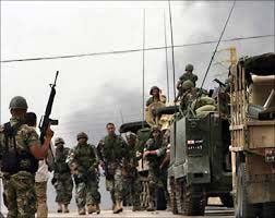 الجيش اللبناني مصدر أمني: الجيش اللبناني يقيّم إذا كان المسلحون انسحبوا من عرسال ليلاً