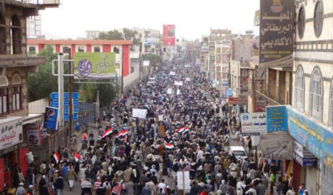اليمنيون يلبون النداء اليمنيون يلبون نداء السيد الحوثي