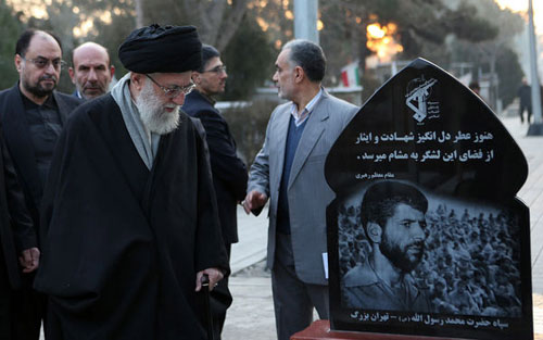 الإمام الخامنئي يزور روضة الشهداء في طهران الإمام الخامنئي يزور مرقد الامام الخميني ’قدس’