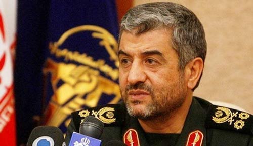 القائد العام لقوات الحرس الثوري الاسلامي الإيراني اللواء محمد علي جعفري إيران تؤكد: ’اسرائيل’ ستتحمل عواقب أعمالها وهي تلفظ أنفاسها الأخيرة