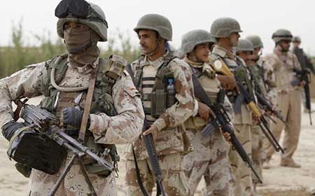 قوة من الجيش العراقي تنفذ دورية الجيش العراقي يشن عملية واسعة لاستعادة ناحية البغدادي في الانبار من يد ’داعش’