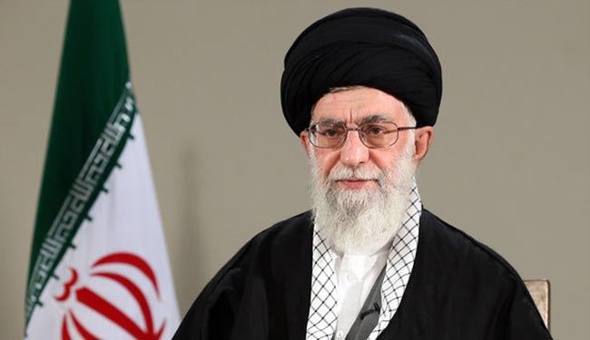 الامام الخامنئي: المفاوضات مع أميركا تتعلق فقط بالنووي الايراني ورفع العقوبات يجب أن يكون جزءاً من الاتفاق