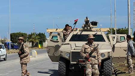 الجيش الليبي يقتل قيادياً بارزاً في &rsquo;فجر ليبيا&rsquo;