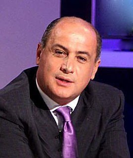 &rsquo;طال عمرك&rsquo;.. تطاول؟
