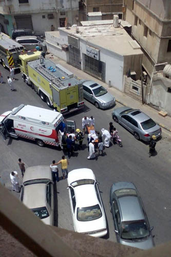 السعودية: عشرات الشهداء والجرحى بتفجير إرهابي استهدف مسجدا في القطيف.. و&rsquo;داعش&rsquo; تتبنى