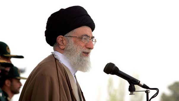 الامام الخامنئي: مسؤولو بعض الدول الاسلامية لا يستطيعون التمييز بين الصديق والعدو 