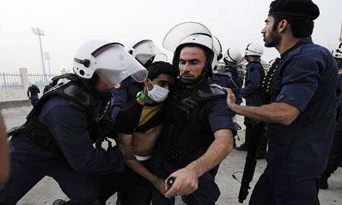 لي ريانون تدعو ستراليا إلى الضغط على البحرين للإفراج عن المعتقلين