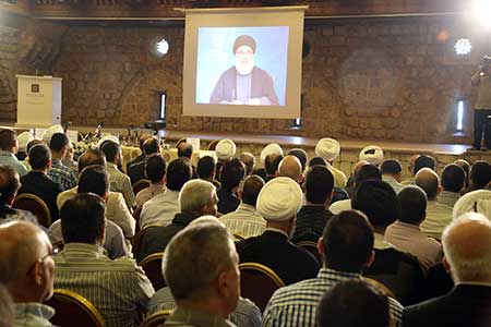 السيد نصر الله في تكريم الشيخ محمد تقي بهجت: بعد انتصار الثورة الاسلامية في ايران انفتحت امام المسلمين آفاق جديدة