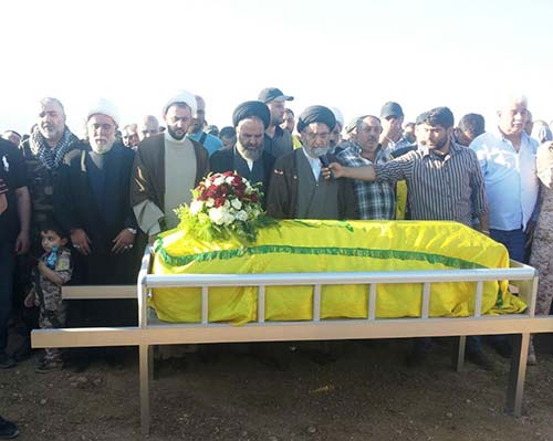 الصلاة على جثمان الشهيد حزب الله وجمهور المقاومة شيّعوا الشهيد المجاهد علي عاقصة