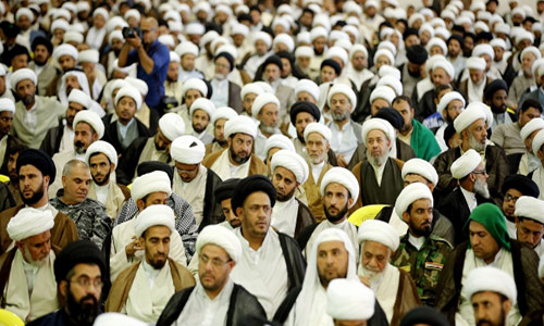 مراجع الدين يدعون الى اليقظة والوعي واشاعة قيم الجهاد والتضحية
