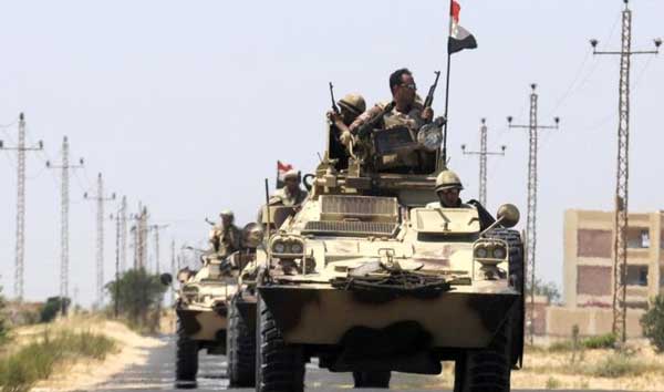 الجيش المصري يعلن عن إرسال تعزيزات أمنية إلى سيناء