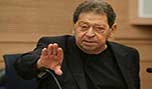 بنيامين بن أليعيزر: على &rsquo;اسرائيل التحرك فوراً إذا ثبت انزلاق سلاح كيميائي إلى حزب الله