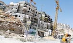 الاحتلال يقرر بناء مئات الوحدات الاستيطانية بالضفة