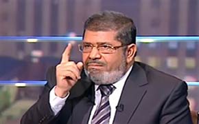بعض العرب، عندما يشحذون سيوفهم تحت مظلة الحظر الجوي الأميركي المزعوم...
