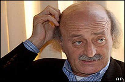 جنبلاط: لا تراهنوا على &laquo;توماهوك&raquo; 