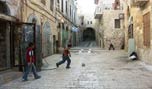 &rsquo;هآرتس&rsquo;: منازل الحي الاسلامي في القدس تتصدع