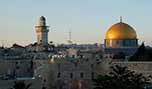 بلدية القدس تصادر الخبز والكعك العربي 