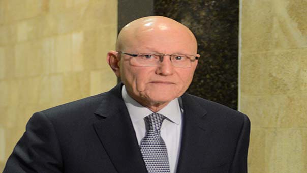 سلام تبلّغ من فابيوس أن الاسلحة الفرنسية ستصل الى لبنان في بداية نيسان وطلب من ظريف المساعدة في انتخاب رئيس للجمهورية