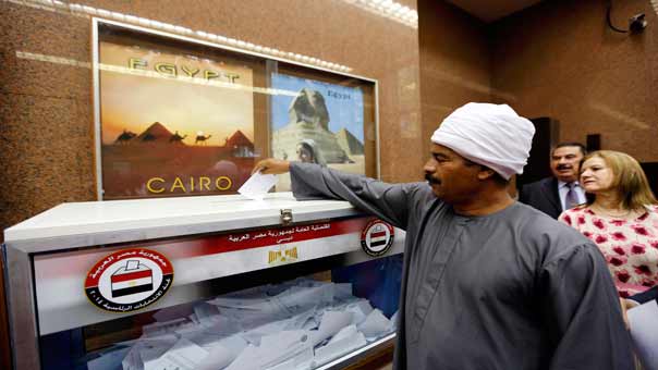 مصر.. المحكمة الدستورية تخلط أوراق الانتخابات البرلمانية ومواعيدها لحين تعديل قوانينها
