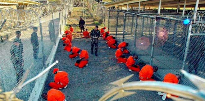 &rsquo;داعش&rsquo; يتماهى مع الاميركيين: مُعتقل للغربيين شبيه بغواتنامو في حلب!